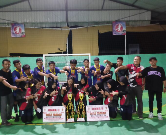 Tim Bola Tangan SMK PGRI Lubuklinggau Raih Juara 3 di Turnamen Bupati CUP Musi Rawas Utara