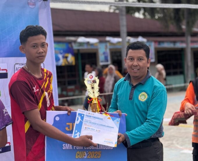 Penutupan Turnamen Bola Voli SMK PGRI Lubuklinggau Cup 2025: Menumbuhkan Semangat Persatuan dan Prestasi