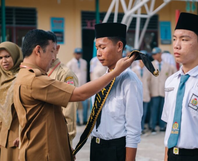 Kepala SMK PGRI Lubuklinggau Lantik Pengurus OSIS Periode 2026/2027, Tekankan Kepemimpinan Berkarakter dan Inovatif